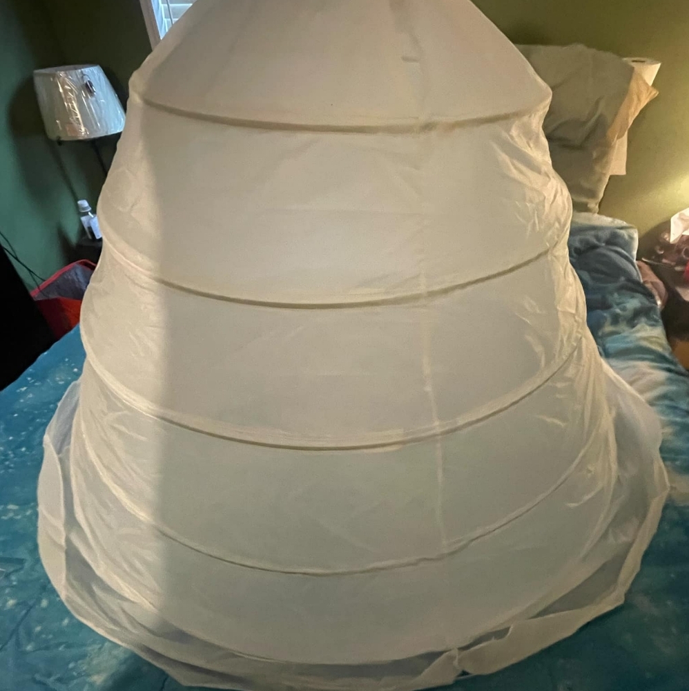 Steel ringed petticoat